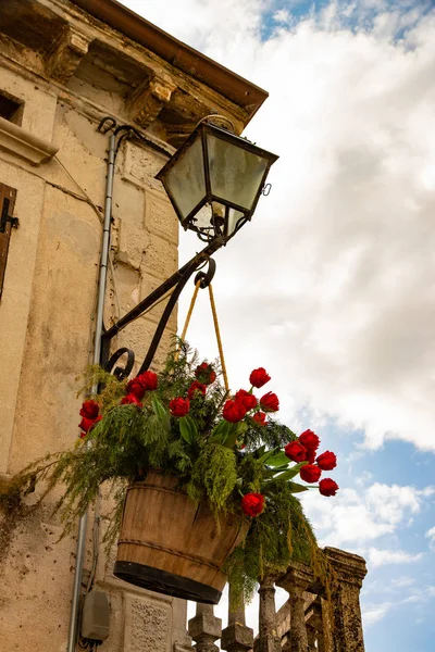 Lampe Avec Panier Fleurs Castellaro Lagusello Monzambano Mantoue Italie Europe — Photo