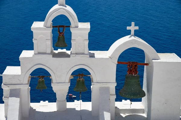 Glockenturm Von Oia Santorini Griechischer Insel Classic Glockenturm Mit Glocken — Stockfoto
