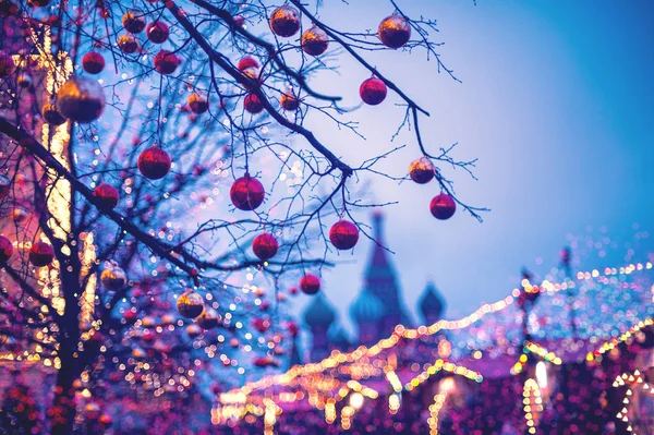 Festive illuminations in the streets of the city. Christmas in Moscow, Russia. Red Square — Stock Photo, Image