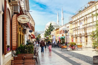 Shkoder, Arnavutluk - 1 Haziran 2018: Arnavutluk 'un kuzeyinde bir şehir olan Şkoder şehir merkezi.