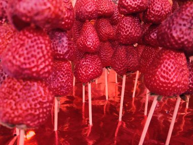 Yakın şiş çilek shashlik kadar