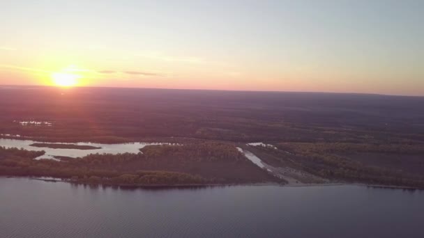 River sunset aerial — Stock Video