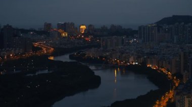Gece şehir havası
