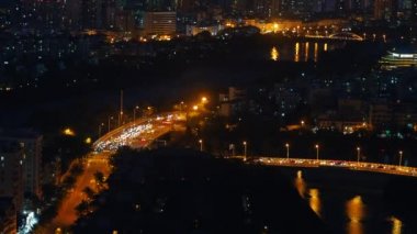 Gece şehir havası