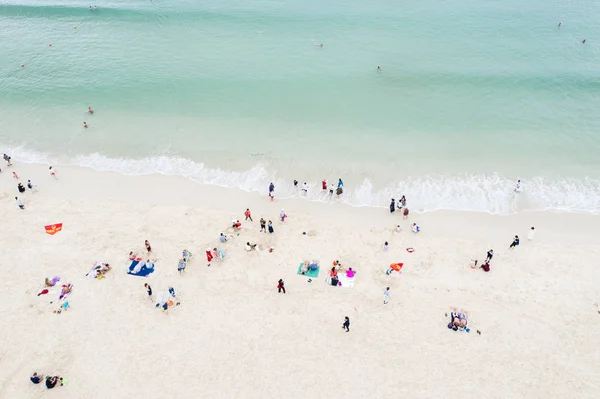 Praia do mar arenoso — Fotografia de Stock