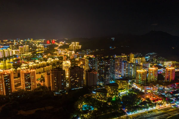 Cidade do resort noturno — Fotografia de Stock