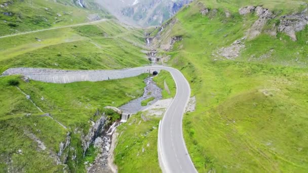 Estrada alpina alta — Vídeo de Stock