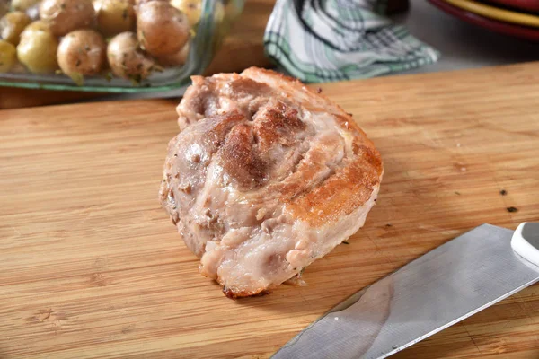 Slab Hot Juicy Roasted Pork Belly Cutting Board — Stock Photo, Image