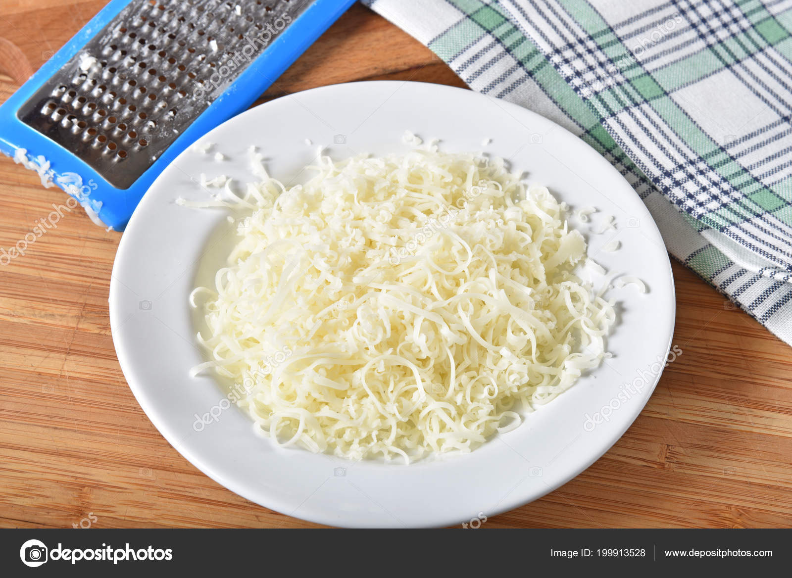 small bowl grated mozzarella