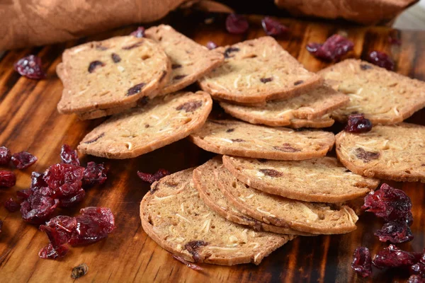 Aritsan Cocos Cranberry Krokant Crackers Met Gedroogde Cranberries — Stockfoto