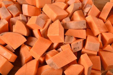 Cubed ham tatlı patates havai görünümü