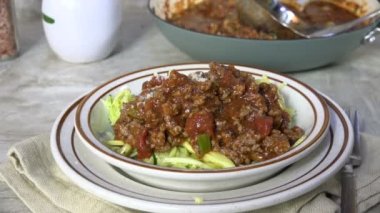 Parmesan peynirli spagetti kabak Tepesi