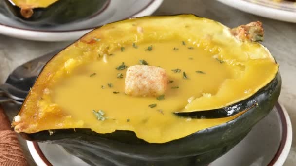 Acorn Squash Zupa Serwowane Misce Squasha — Wideo stockowe
