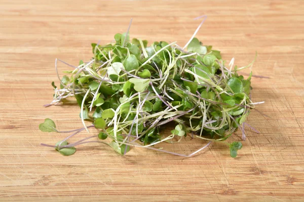 Pile Fresh Sprouted Micro Greens Drying Cutting Board — Stock Photo, Image