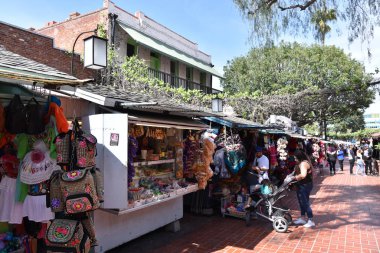 Los Angeles Tarihi Olvera Street
