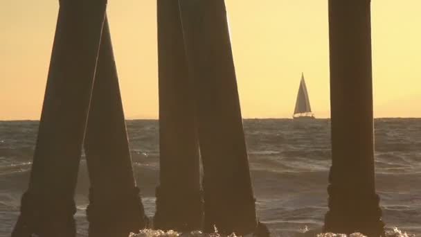 Voilier Delà Jetée Venise Lors Magnifique Coucher Soleil — Video