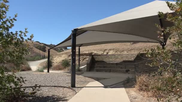 Outdoor Shelter Een Woestijncamping — Stockvideo