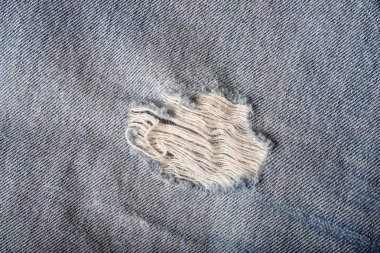 Eskimiş kot pantolon
