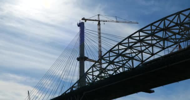 Silhouette Pont Gerald Desmond Dans Port Alors Que Nouvelles Constructions — Video