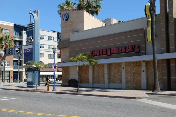 Long Beach Usa June 2020 Chuck Cheese Boarded Looting Vandalism — Stockfoto