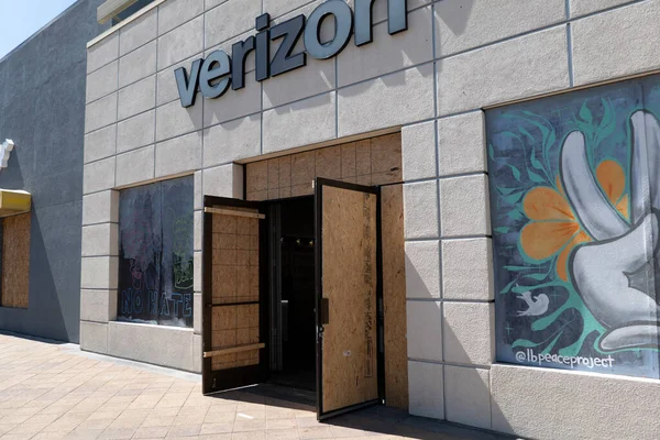 Long Beach Usa Juni 2020 Een Verizon Winkel Open Voor — Stockfoto