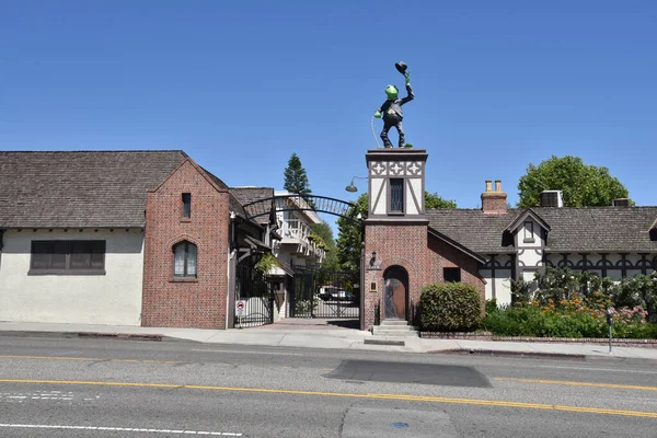 Los Angeles Usa May 2020 Historic Charlie Chaplin Studios Brea — стокове фото