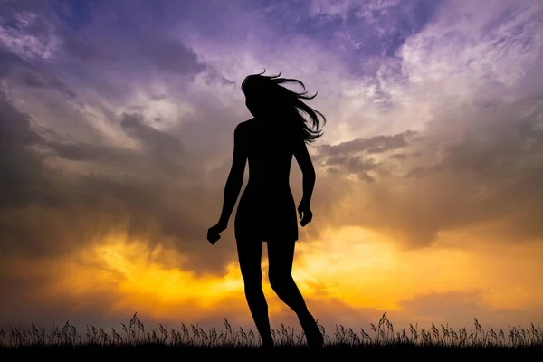 Girl Runs Carefree Sunset — Stock Photo, Image