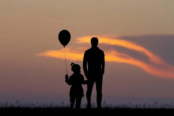 Man Med Barn Vid Solnedgången — Stockfoto