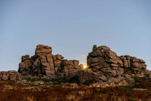 Rock Outcrop Moon Rising Textured Effect Top — Stock Photo, Image