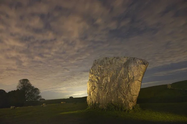 Pie Piedras Noche Avesbury Reino Unido —  Fotos de Stock