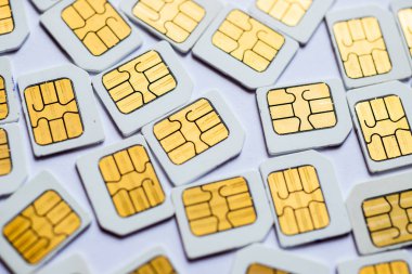 Birçok Mikro Sim 3g mobil beyaz arka plan üzerinde için.