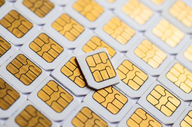 Birçok Mikro Sim 3g mobil beyaz arka plan üzerinde için.