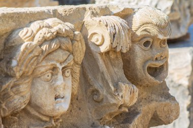 Myra Antik şehir Anadolu'nun Lykia bölgesi tiyatro maskesi kabartma modern gün Demre, Türkiye