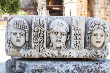 Myra Antik şehir Anadolu'nun Lykia bölgesi tiyatro maskesi kabartma modern gün Demre, Türkiye