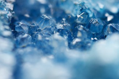 Güzel doku mavi kristaller. Mineral onun doğal arka plan bulanık. Kış güzel arka plan. Makro.