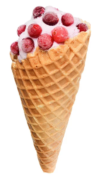 Sorvete Cone Waffle Com Cranberry Isolado Fundo Branco — Fotografia de Stock