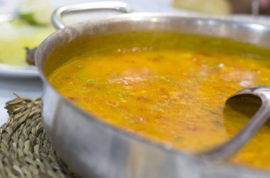 sağlıklı geleneksel Akdeniz pirinç paella