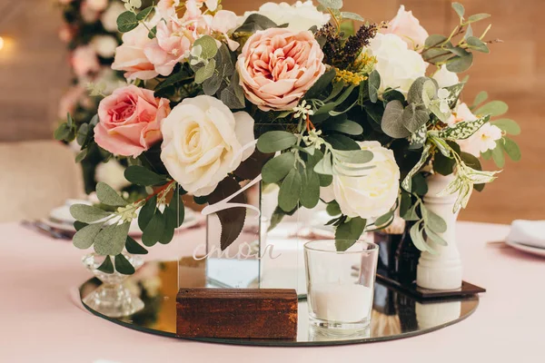 Flores para decoração de casamento — Fotografia de Stock