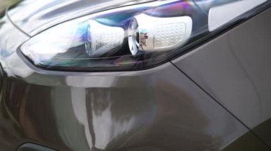 Araba farlar. Modern araba öğeleri.