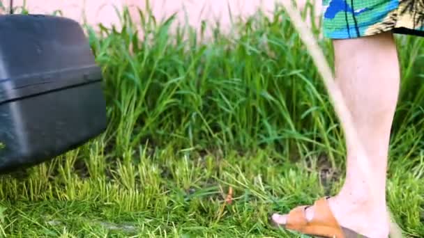 Worker Mowing Grass Lawn Mower — Stock Video