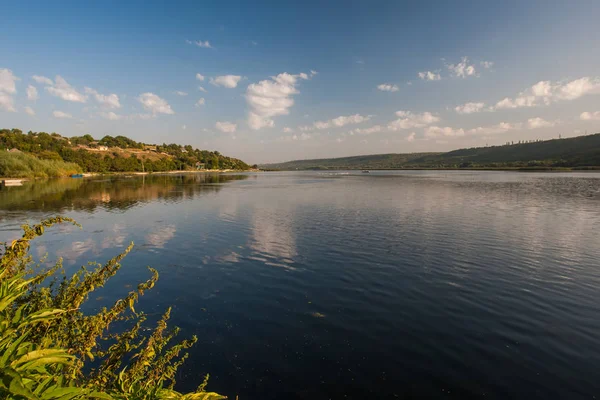 yaz, yatay, nehir, mavi gökyüzü ve yansımaları