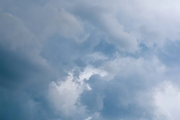 Dramatische Hemel Met Stormachtige Wolken — Stockfoto