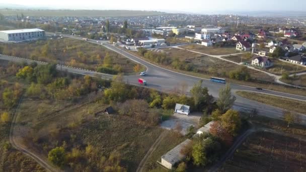 Vuelo Sobre Viñedo Pueblo Otoño Tiro Con Dron — Vídeo de stock