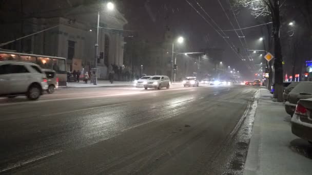 Kishinev Moldavien November 2018 Snö Natt Staden — Stockvideo