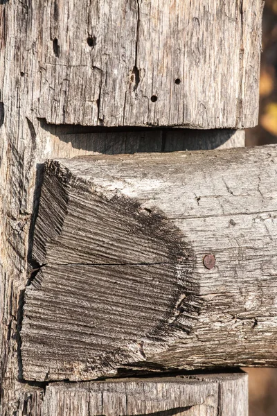 Detail Stříbrné Dřevěné Střešní Latě Starý Plot Černém Pozadí — Stock fotografie