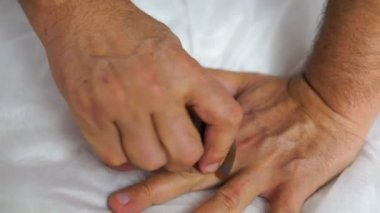 Kazıyıcı guaş masaj. Çin alternatif tıp