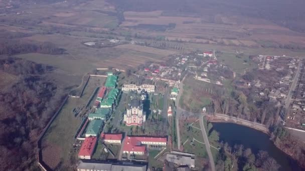 Voo Sobre Cúpula Igreja Cristã Mosteiro Mosteiro Kurki Christian República — Vídeo de Stock