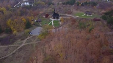 Eski ahşap kilise Kişinev city, Moldova Cumhuriyeti çevre üzerinde uçuş.