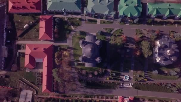 飞越基督教教堂圆顶或修道院 库尔基基督教修道院 摩尔多瓦共和国 — 图库视频影像