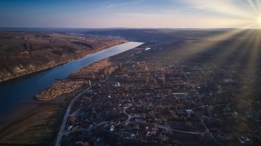 gün batımında Nehri Arial görünümü